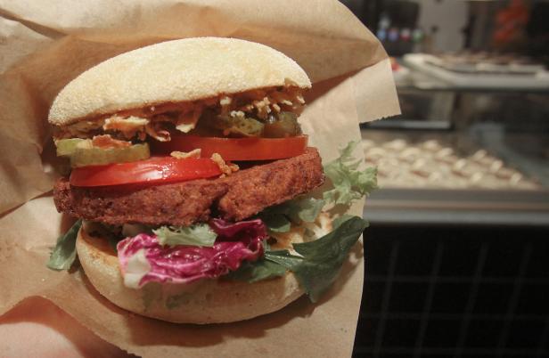 Veganes Burger-Restaurant eröffnet heute