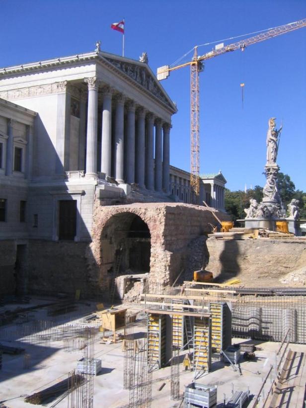 Neues Besucherzentrum im Parlament