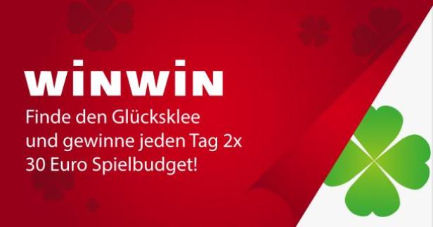 Ein rotes Werbeplakat mit der Aufschrift „WinWin“ und dem Slogan „Finde den Glücksklee und gewinne jeden Tag 2x 30 Euro Spielbudget!“.