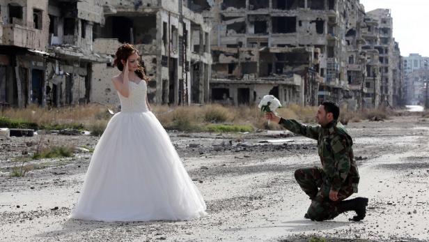 Hochzeit in Homs Ruinen