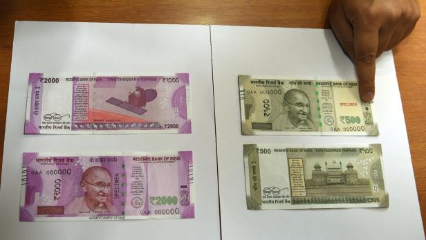 Indien Alte Geldscheine Wertlos Zu Wenig Neue Da Kurier At