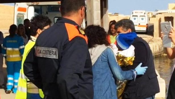 100 Tote bei Bootsunglück im Mittelmeer befürchtet