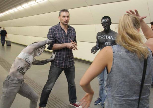 Performance in Wiener U-Bahn-Station
