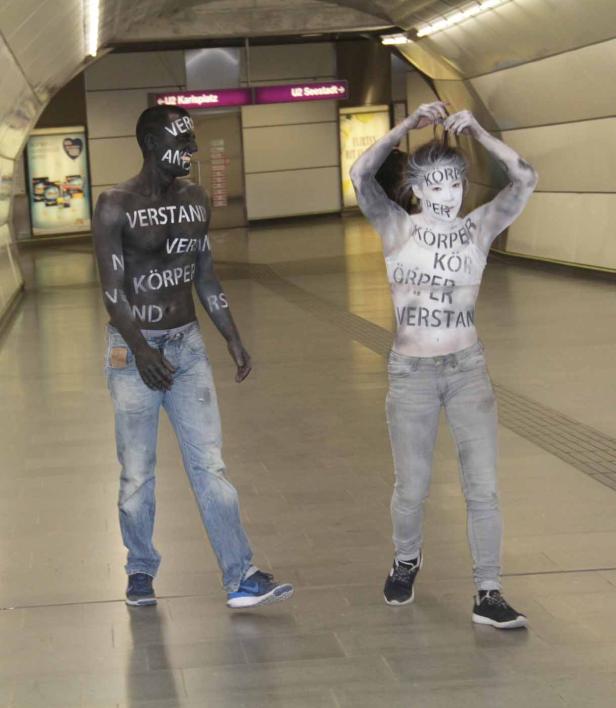 Performance in Wiener U-Bahn-Station