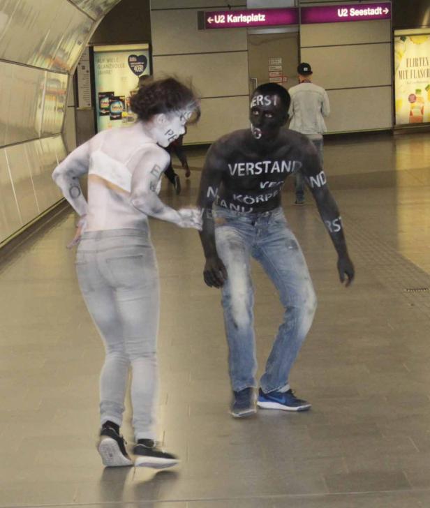 Performance in Wiener U-Bahn-Station