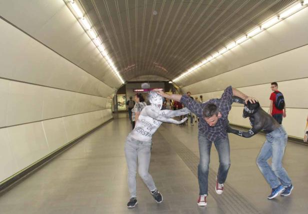 Performance in Wiener U-Bahn-Station
