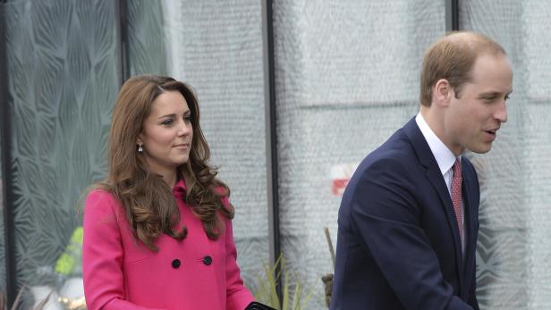 Kate Middleton und Prinz William bei einem öffentlichen Auftritt.