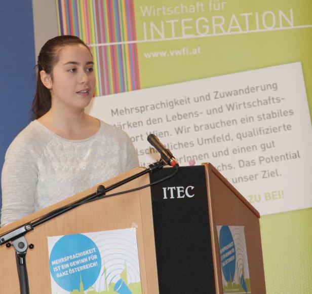 Vorname reicht, keine Hautfarbe!