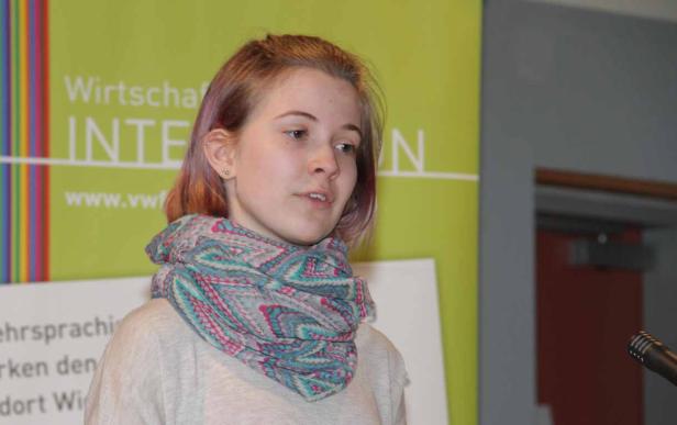 Vorname reicht, keine Hautfarbe!