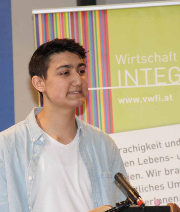 Vorname reicht, keine Hautfarbe!