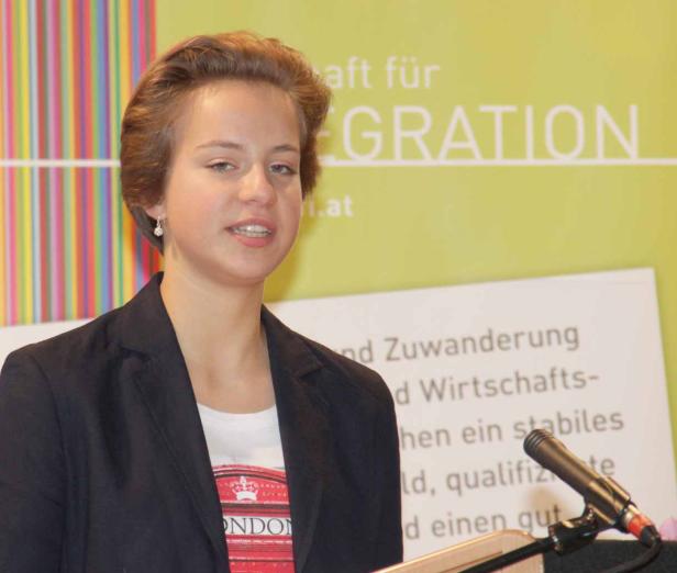 Vorname reicht, keine Hautfarbe!