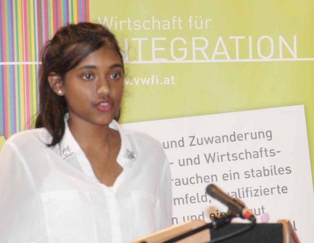 Vorname reicht, keine Hautfarbe!