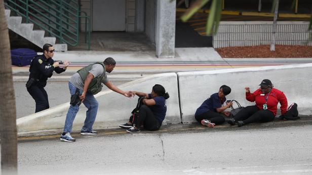 Fünf Tote nach Schüssen auf Flughafen in Fort Lauderdale