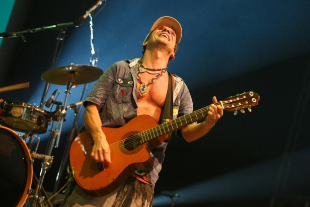 Hemmungslose Party mit Manu Chao