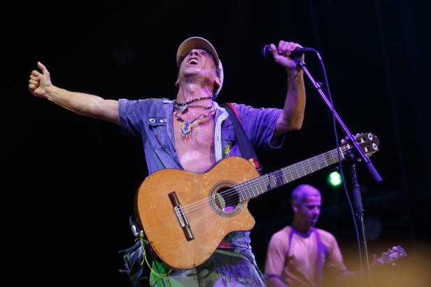 Hemmungslose Party mit Manu Chao