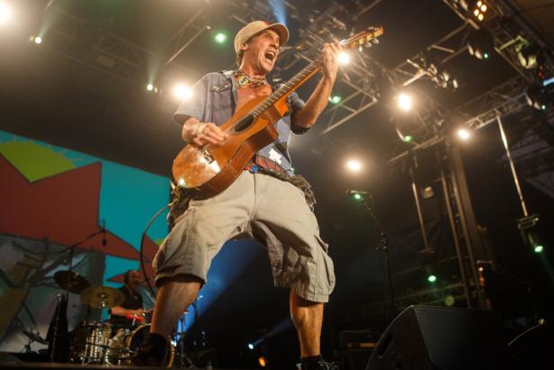 Hemmungslose Party mit Manu Chao