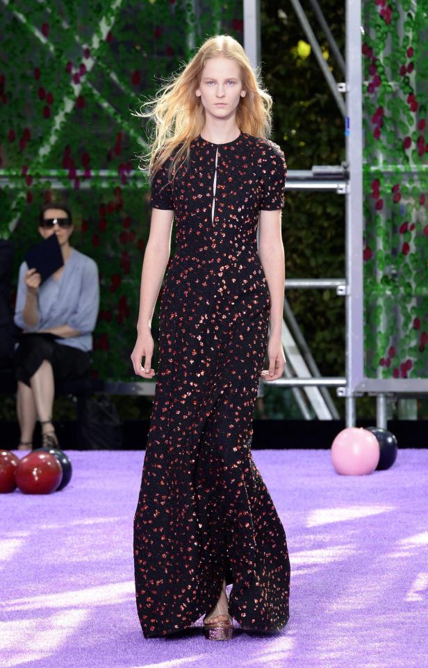 Haute Couture in Paris: Dior gab sich ganz romantisch