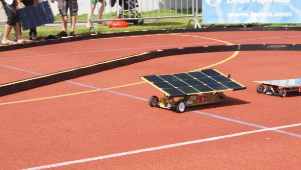 SolarCar Challenge zeigt Kraft der Sonne