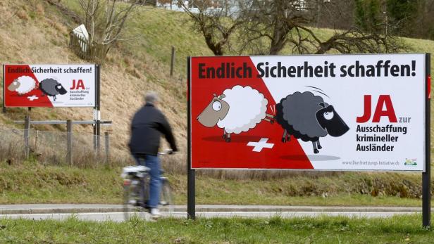 Schweiz stimmt ab: Kriminelle Ausländer ausweisen?