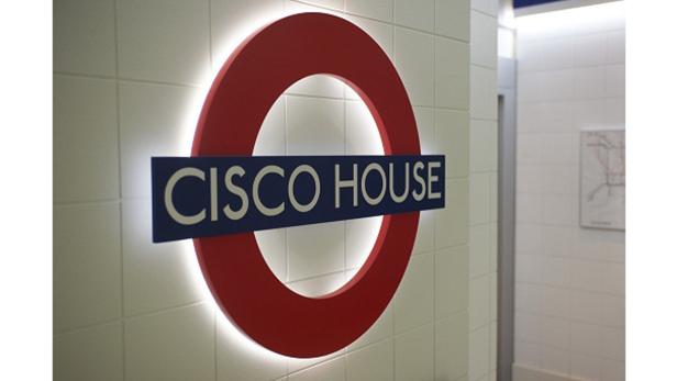 Das „Cisco House“-Logo ähnelt dem der Londoner U-Bahn.