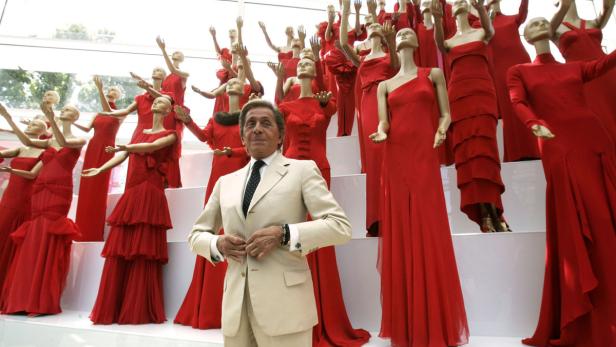 Valentino - ein Mode-Kaiser wird 80