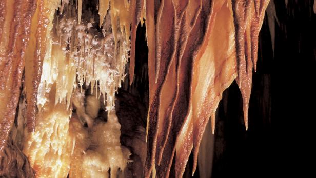 Die geheimnisvolle Welt der Höhlen und Grotten