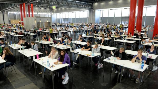 10.000 Anwärter rittern um Studienplatz