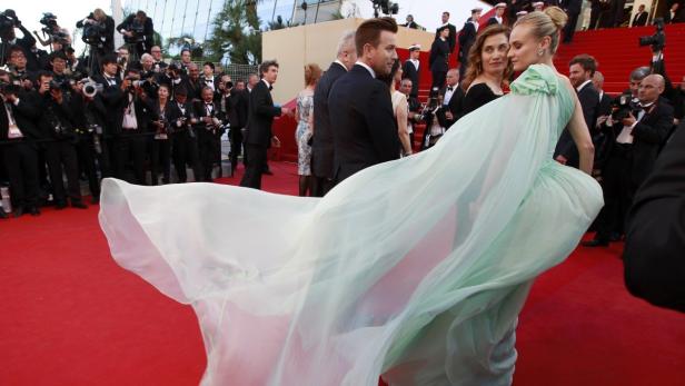 Jury members of the 65th Cannes Film Festival (L to R) Ewan McGregor, Emmanuelle Devos and Diane Kruger arrive on the red carpet for the screening of the film "Moonrise Kingdom" by Wes Anderson in competition at the 65tnnesm Fem Festival May 16, 2