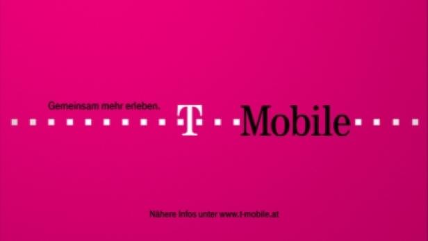 Das T-Mobile-Logo auf einem pinkfarbenen Hintergrund mit dem Slogan „Gemeinsam mehr erleben“.