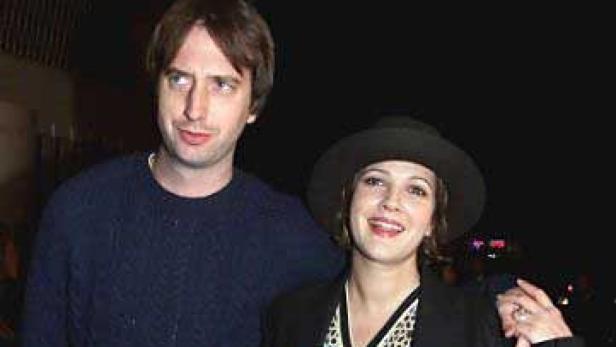 Drew Barrymore mit Ehemann Tom Green bei einer Veranstaltung.