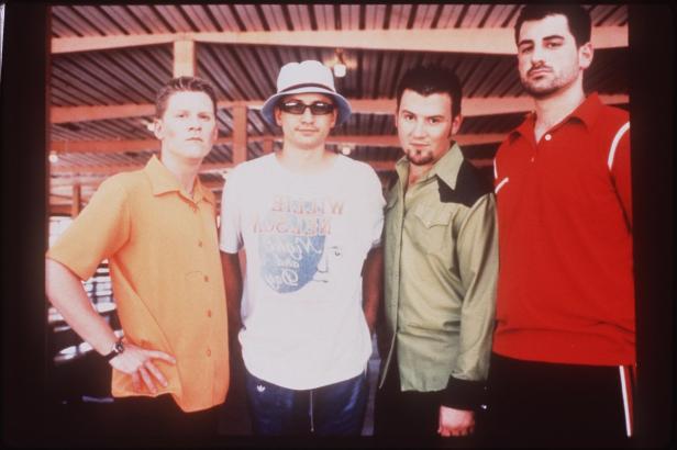 Die 10 besten Gitarrenriffs der letzten 20 Jahre