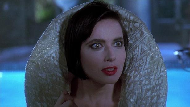 Isabella Rossellini als Lisle Von Rhuman in dem Film „Death Becomes Her“.