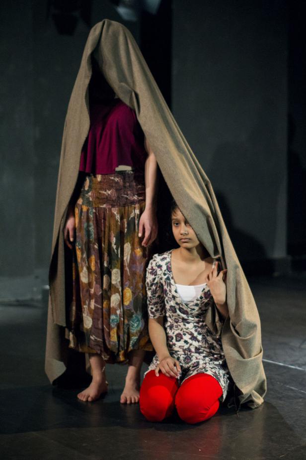 My body in me Tanz-Theater "My Body in Me"