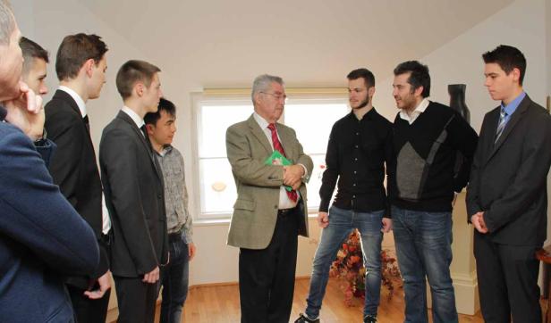 ... vom Treffen mit dem Alt-Präsidenten