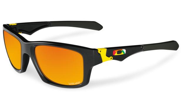 Oakley ehrt Valentino Rossi