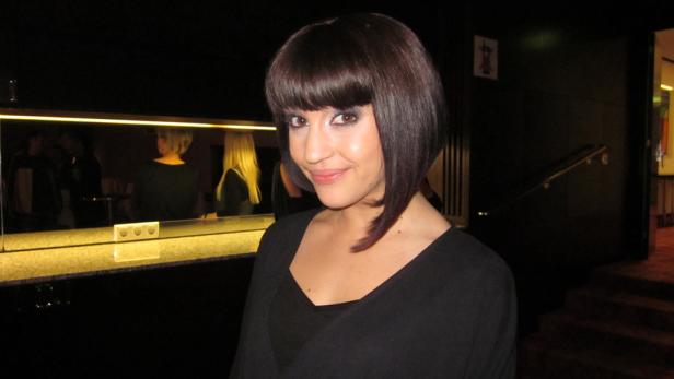 Was schenkt ein Dancing Star der Mama