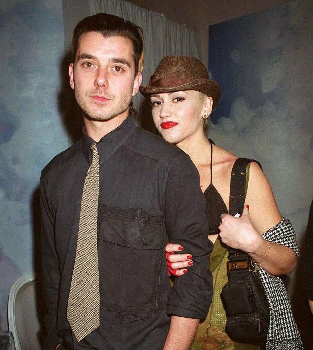 Gavin Rossdale und Gwen Stefani posieren zusammen für ein Foto.