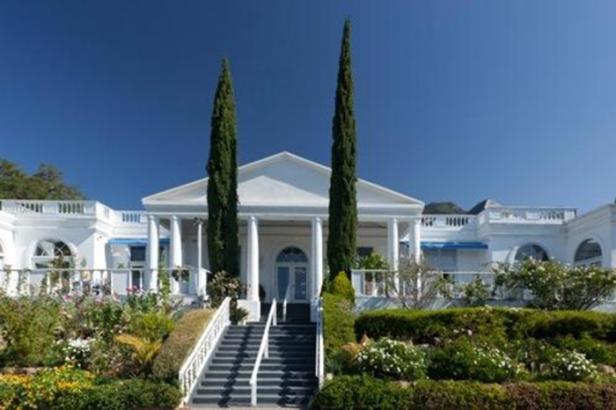 In Adeles neuer Beverly Hills-Villa