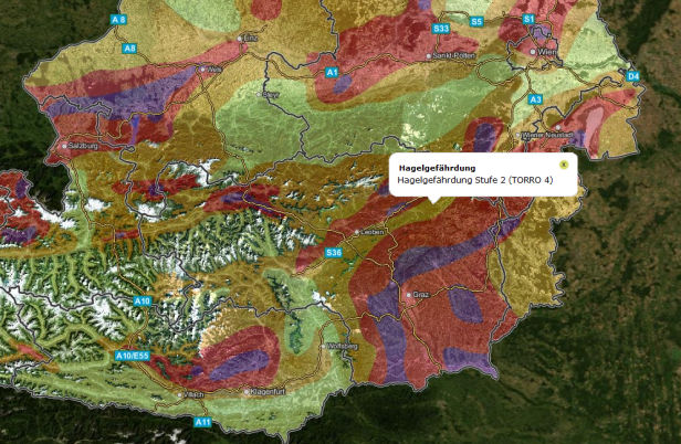 Eine Karte von Österreich, die die Hagelgefährdung in verschiedenen Regionen zeigt.
