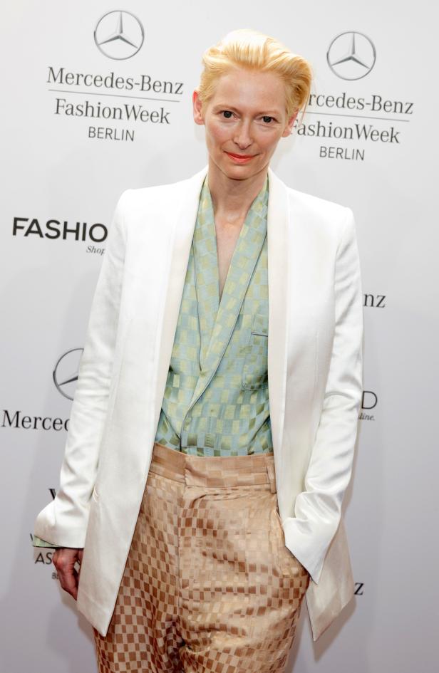 Tilda Swinton bei der Mercedes-Benz Fashion Week in Berlin.