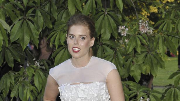 Verwöhnte Beatrice: Die Prinzessin ist auf Dauer-Urlaub