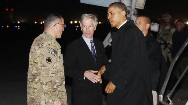 US-Präsident Obama mit Lt. Gen. Curtis "Mike" Scaparrotti und dem US-Botschafter in Afghanistan, Ryan Crocker