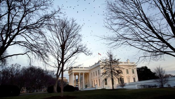 Aus Haushalt Obama wird Haushalt Trump: Fünf-Stunden-Blitzumzug im Weißen Haus