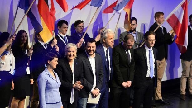 "Frauke statt Angela": Wilders macht Wahlkampf für AfD