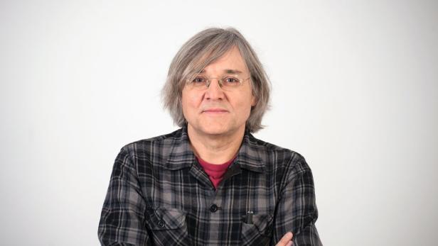 Erich Hackl übersetzte Galeano aus dem Spanischen In fester Umarmung
