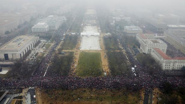 Hunderttausende bei Anti-Trump-Demo in Washington