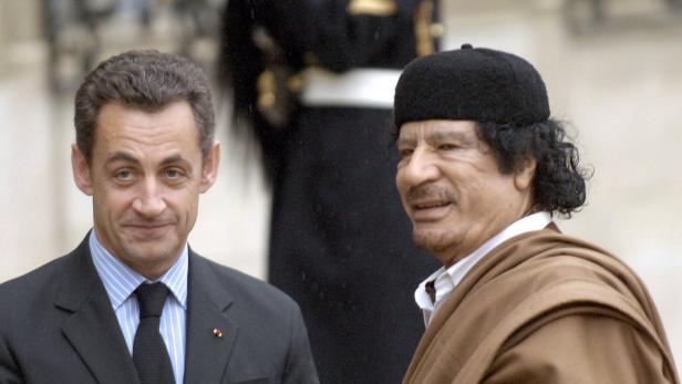 Auf Sarkozy wartet der Richter