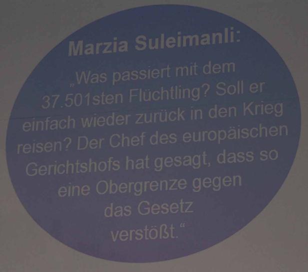 Marzia Suleimanli zitiert die Frage, was mit dem 37.501sten Flüchtling passiert.