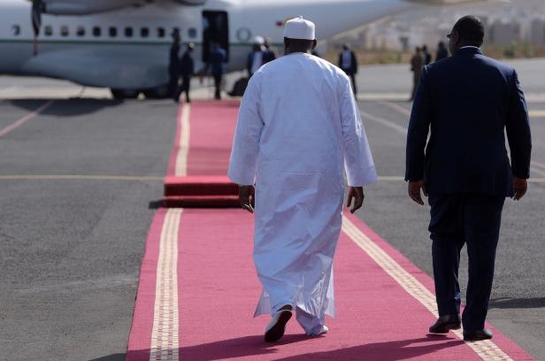 Neuer Präsident Barrow zurück in Gambia