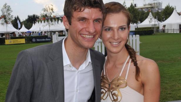 Thomas Müller: "Meine Frau ist keine Handtasche"